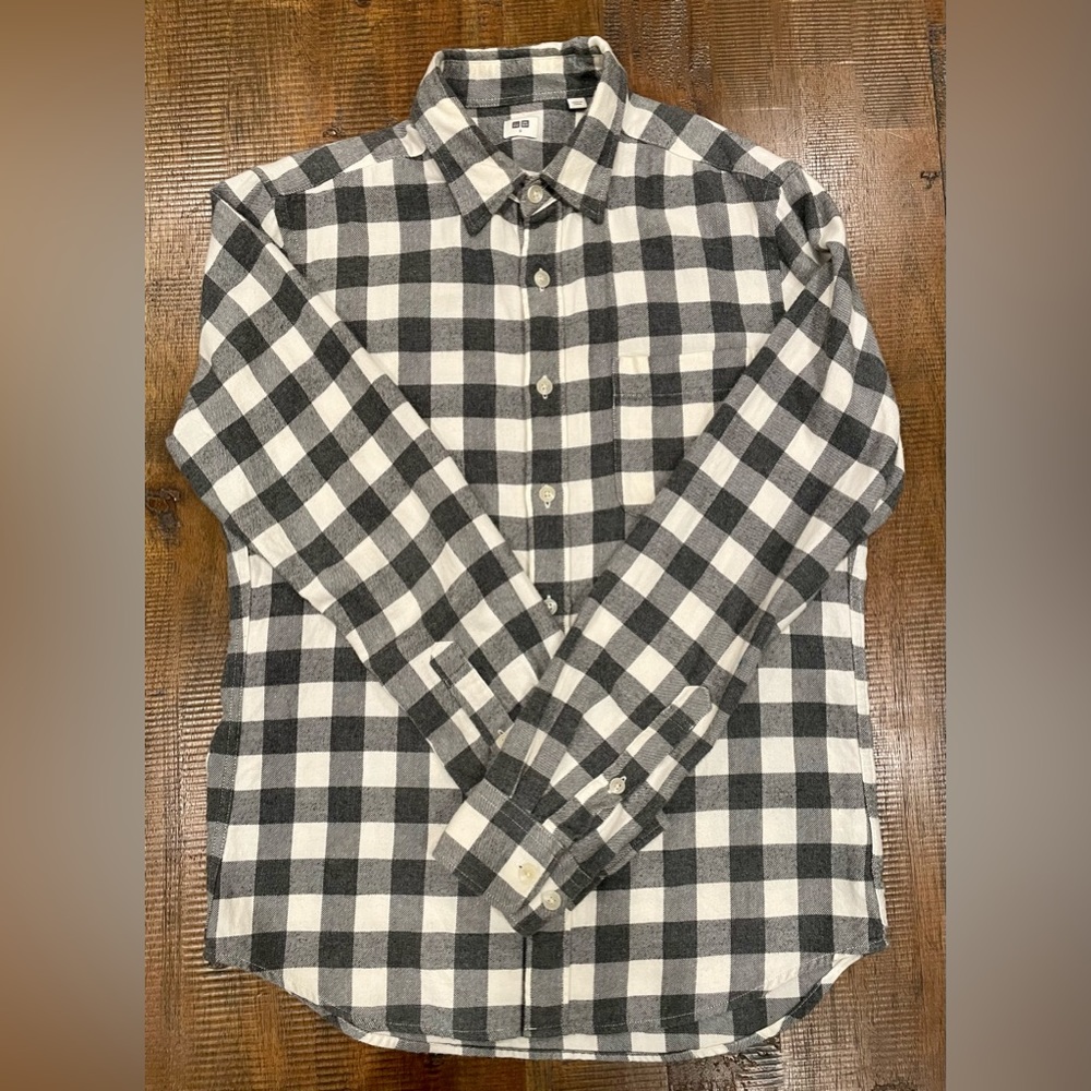 Uniqlo Plaid Shirt (Size Small)